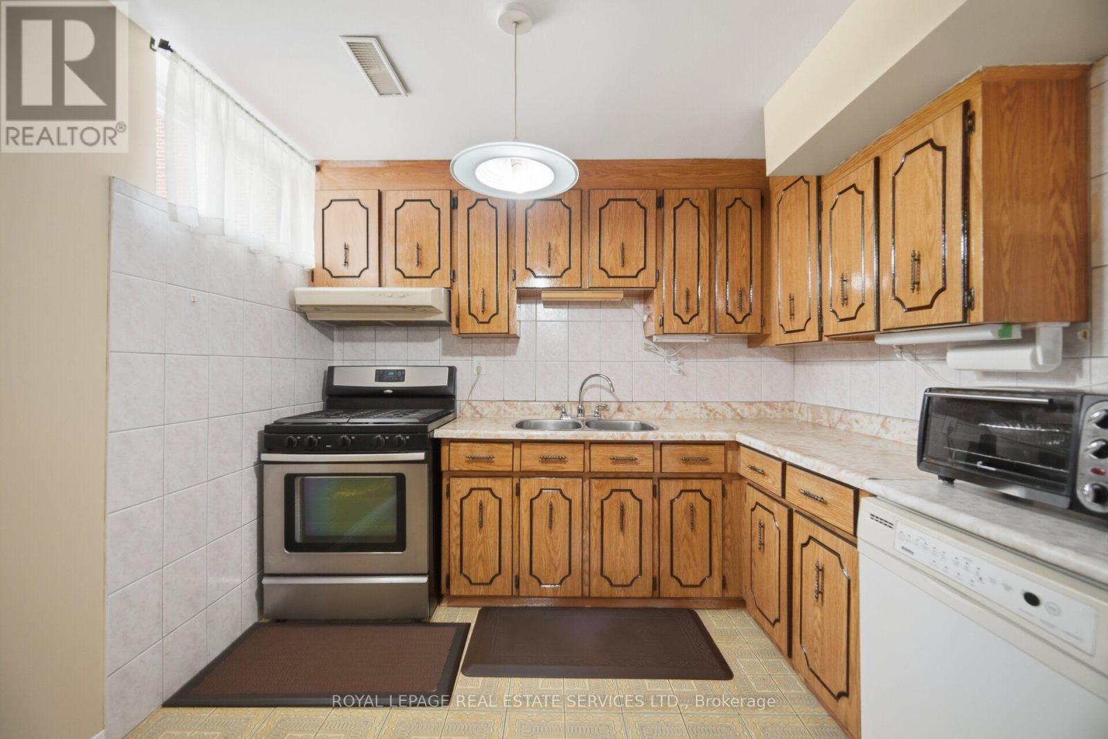 4107 Wilcox Road, Mississauga, Ontario L4Z 1B8 - Photo 40 - W13763804