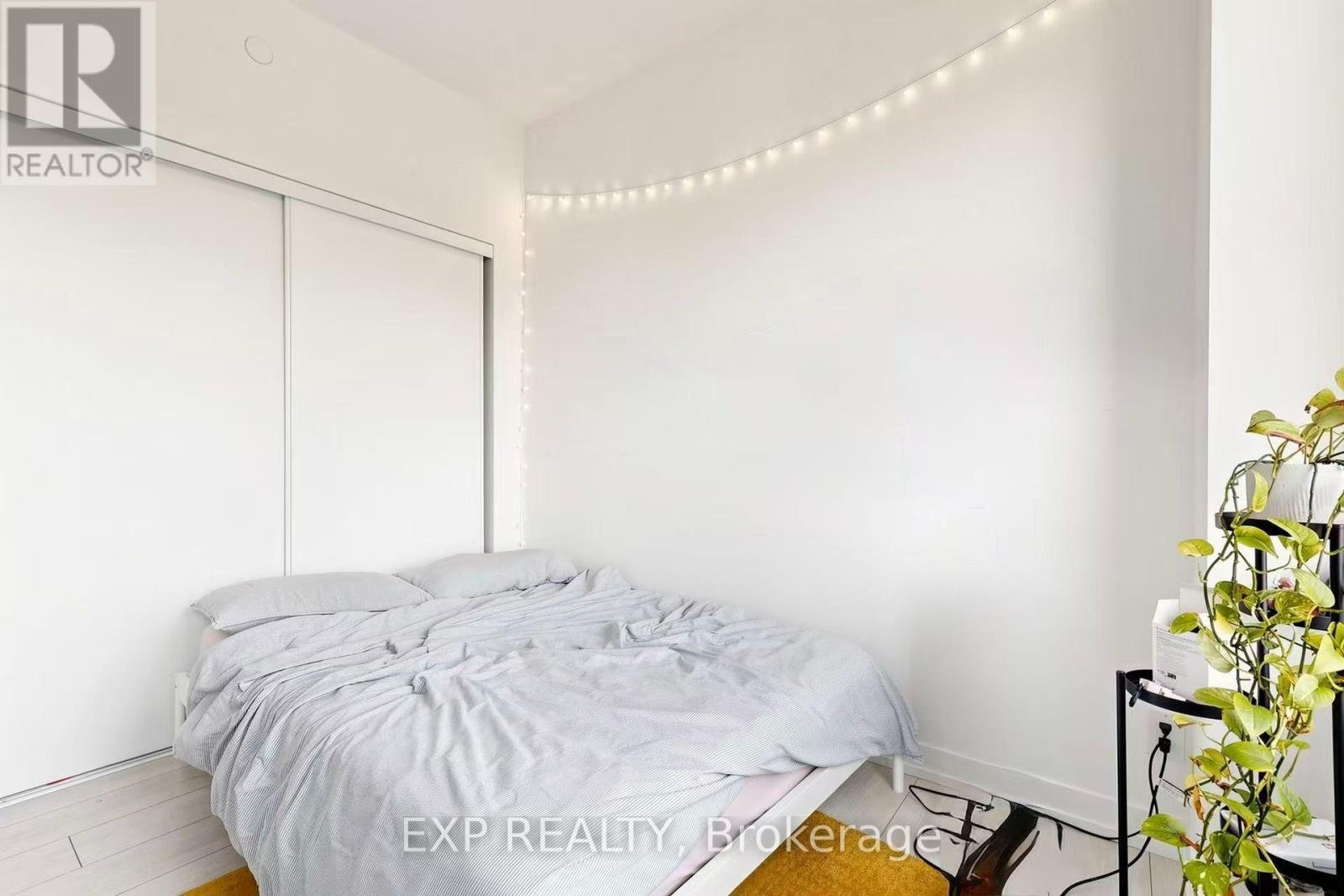 318 - 270 Dufferin Street, Toronto, Ontario M6C 1A7 - Photo 15 - W13763810