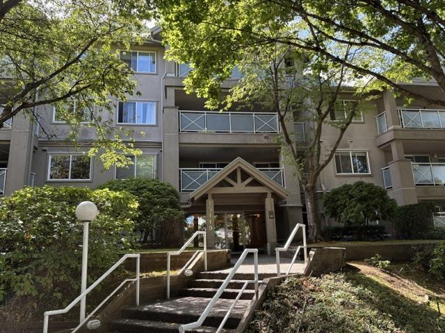 206 15140 29a Avenue, Surrey, British Columbia  V4P 1H1 - Photo 2 - R3163529