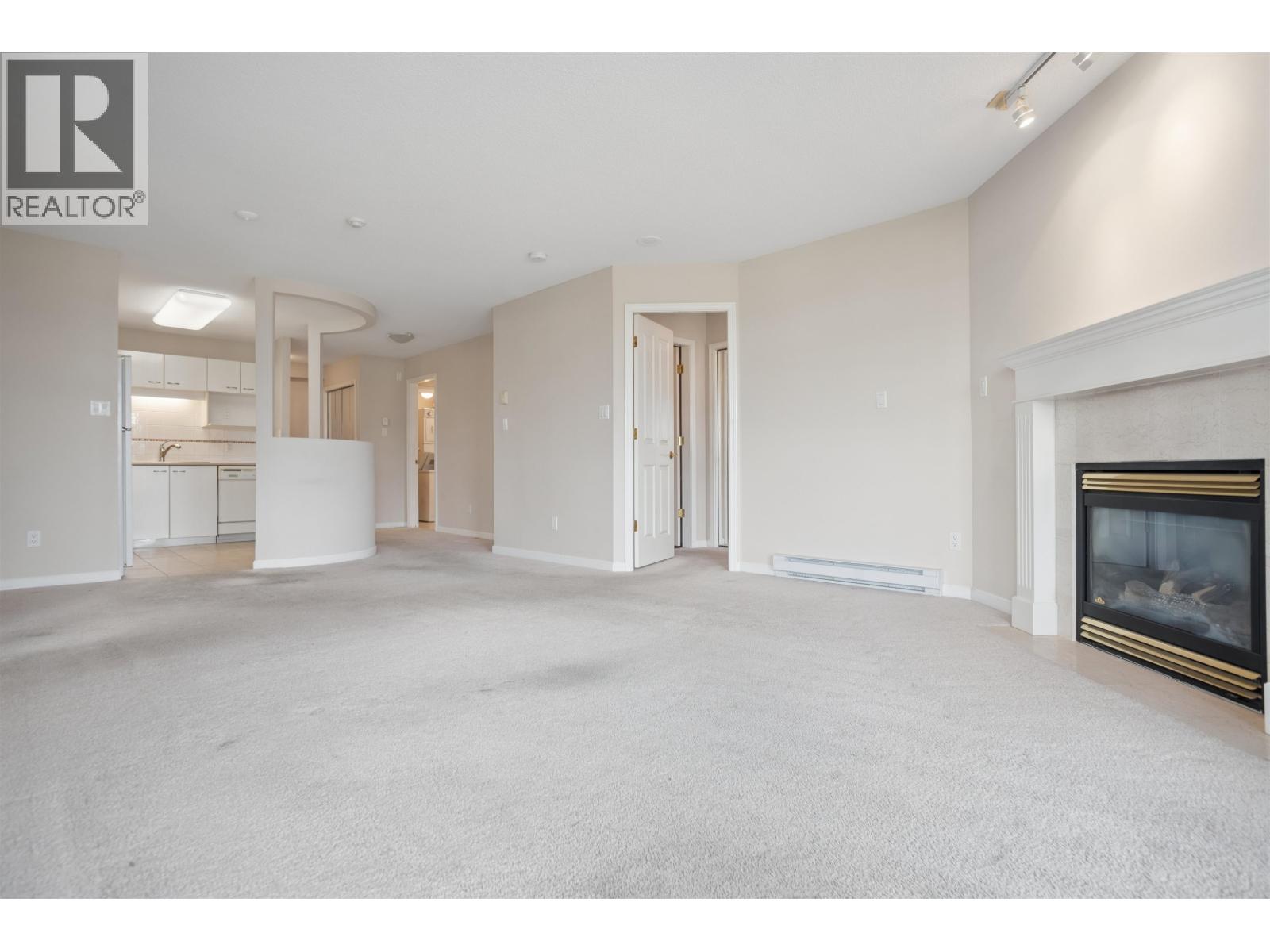 801 4425 Halifax Street, Burnaby, British Columbia  V5C 6P2 - Photo 6 - R3163090
