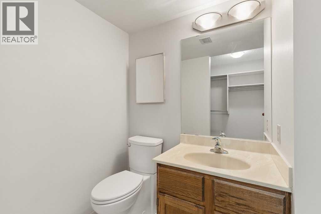 401, 145 Point Drive NW, Calgary, Alberta  T3B 4W1 - Photo 21 - A2329414