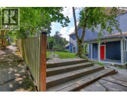 924 FRONT Street, Nelson, British Columbia