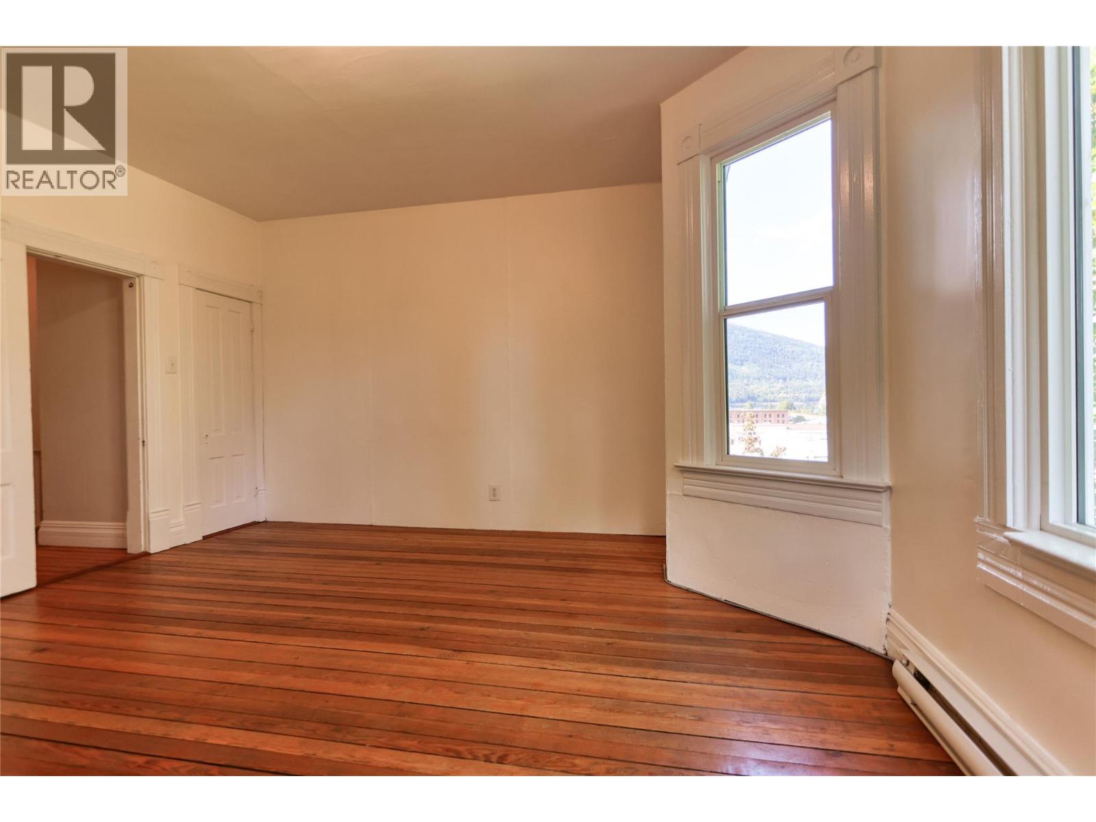 924 Front Street, Nelson, British Columbia  V1L 4C2 - Photo 27 - 10400171