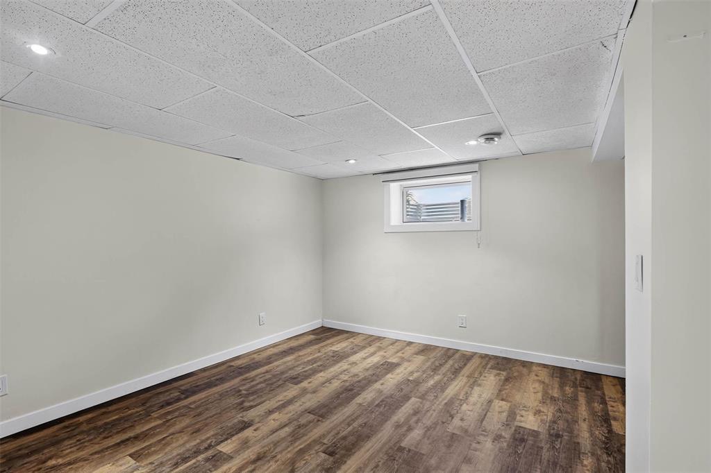 46 Lemmen Drive, Winnipeg, Manitoba  R2K 3J8 - Photo 21 - 202622500