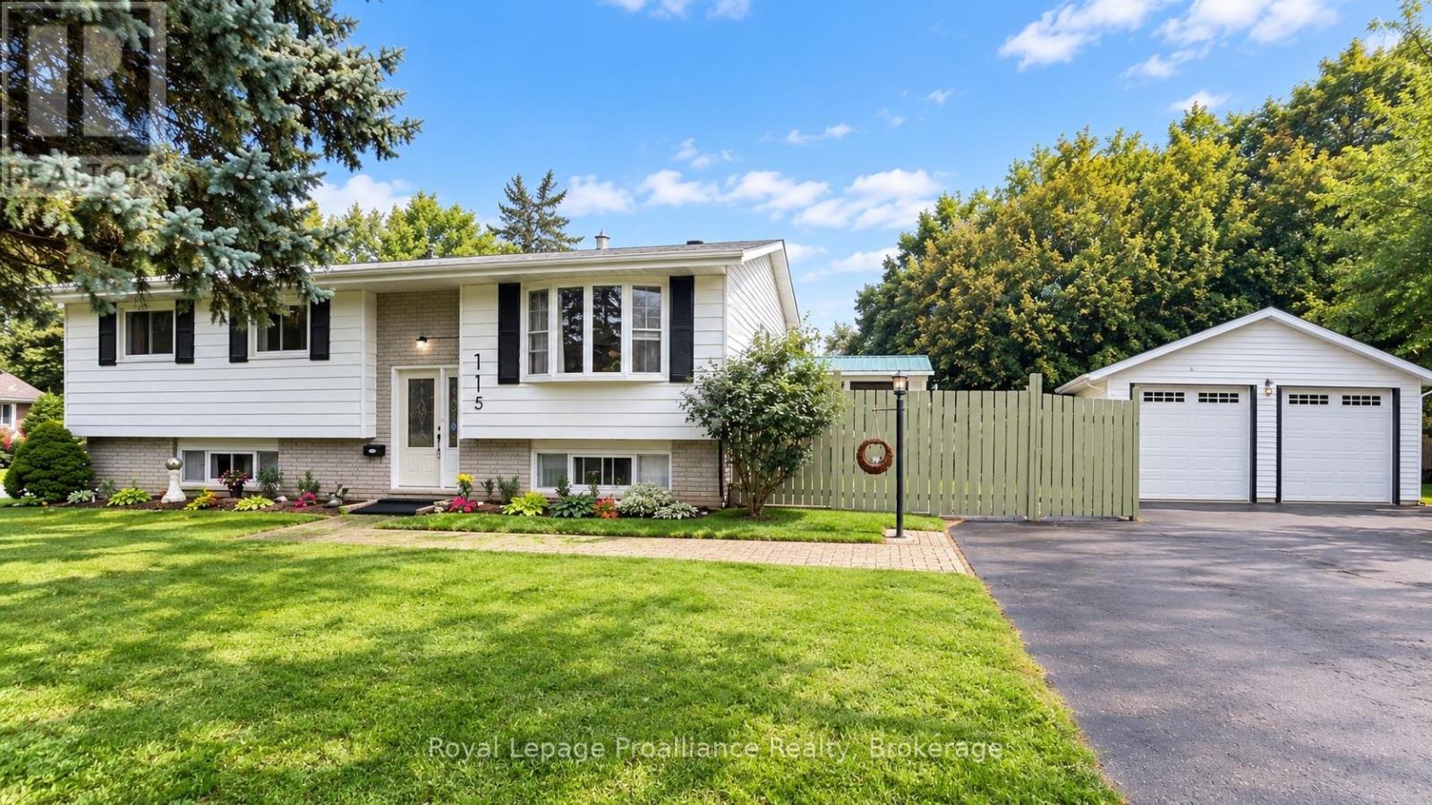 115 NICHOLAS STREET, Quinte West, Ontario