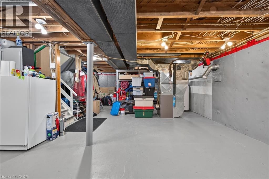 302 East 28th Street, Hamilton, Ontario  L8V 3J3 - Photo 18 - 40861641