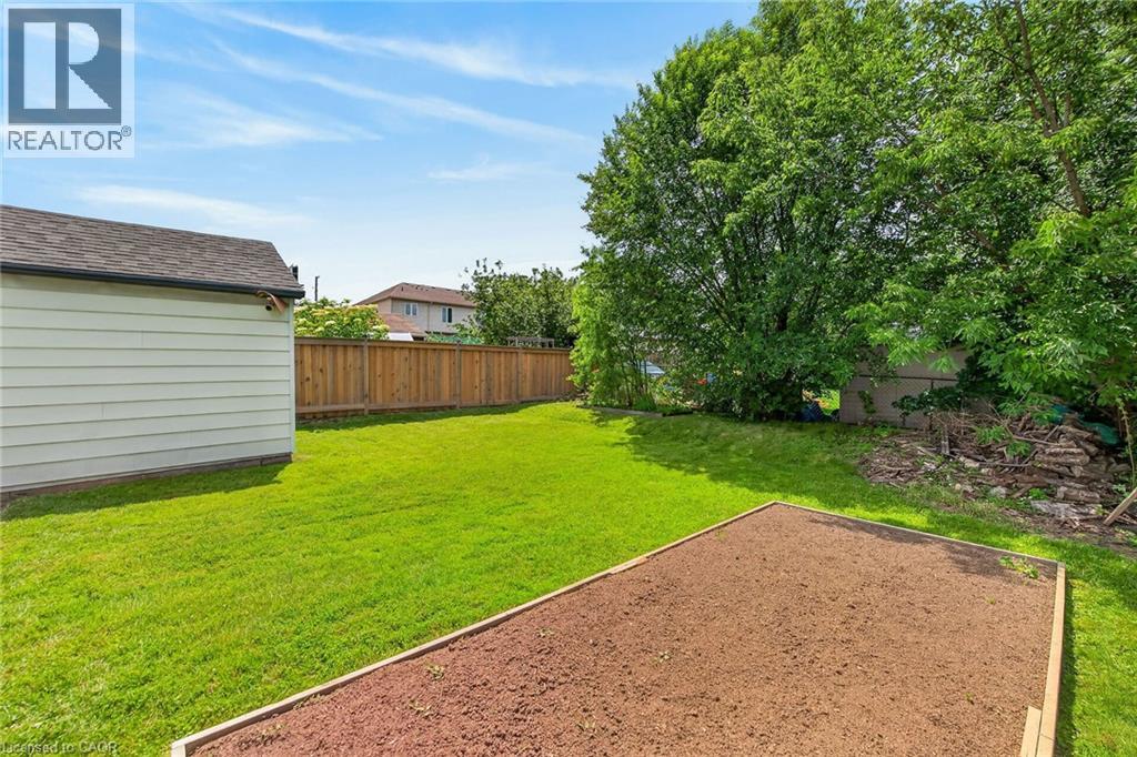302 East 28th Street, Hamilton, Ontario  L8V 3J3 - Photo 26 - 40861641