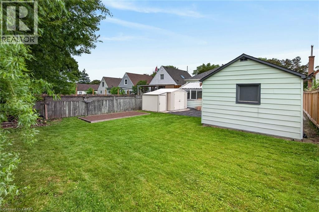 302 East 28th Street, Hamilton, Ontario  L8V 3J3 - Photo 29 - 40861641