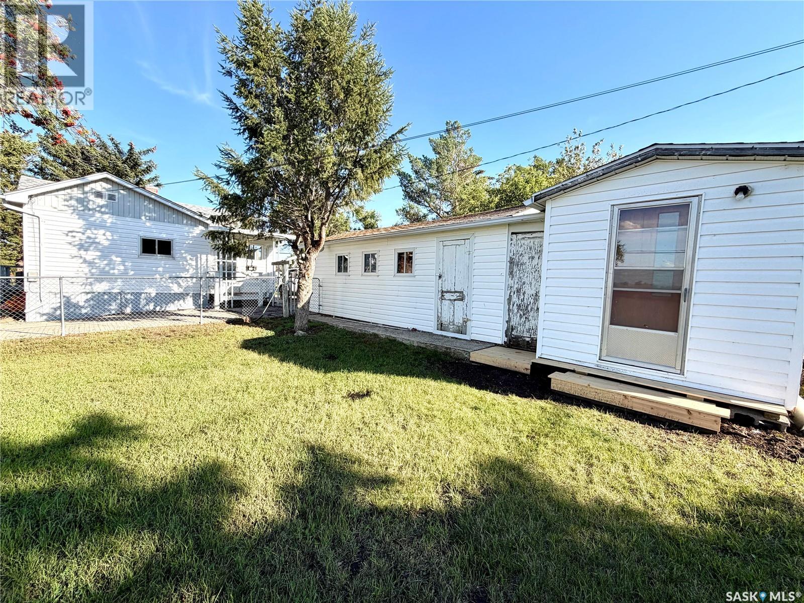 1228 Taylor Street, Herbert, Saskatchewan  S0H 2A0 - Photo 28 - SK048031