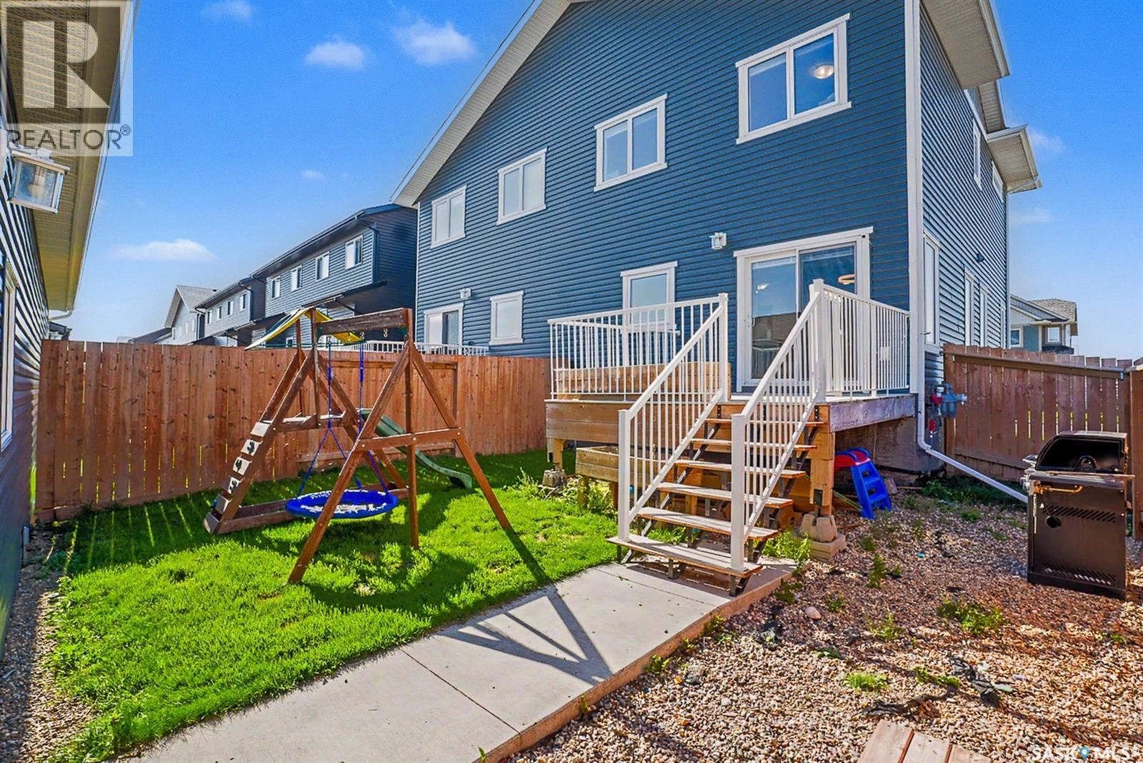 895 Mcfaull Rise, Saskatoon, Saskatchewan  S7V 0S9 - Photo 37 - SK048026