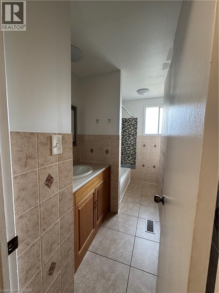 100 Quigley Road Unit# 14, Hamilton, Ontario  L8K 6J1 - Photo 21 - 40861700
