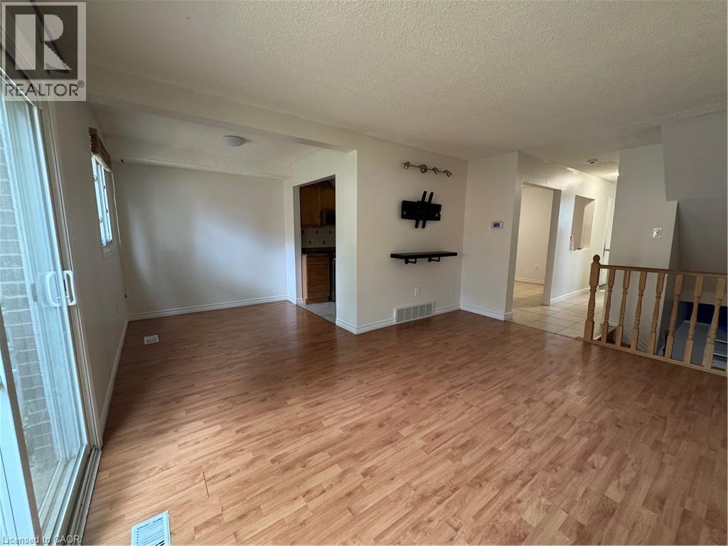 100 Quigley Road Unit# 14, Hamilton, Ontario  L8K 6J1 - Photo 10 - 40861700