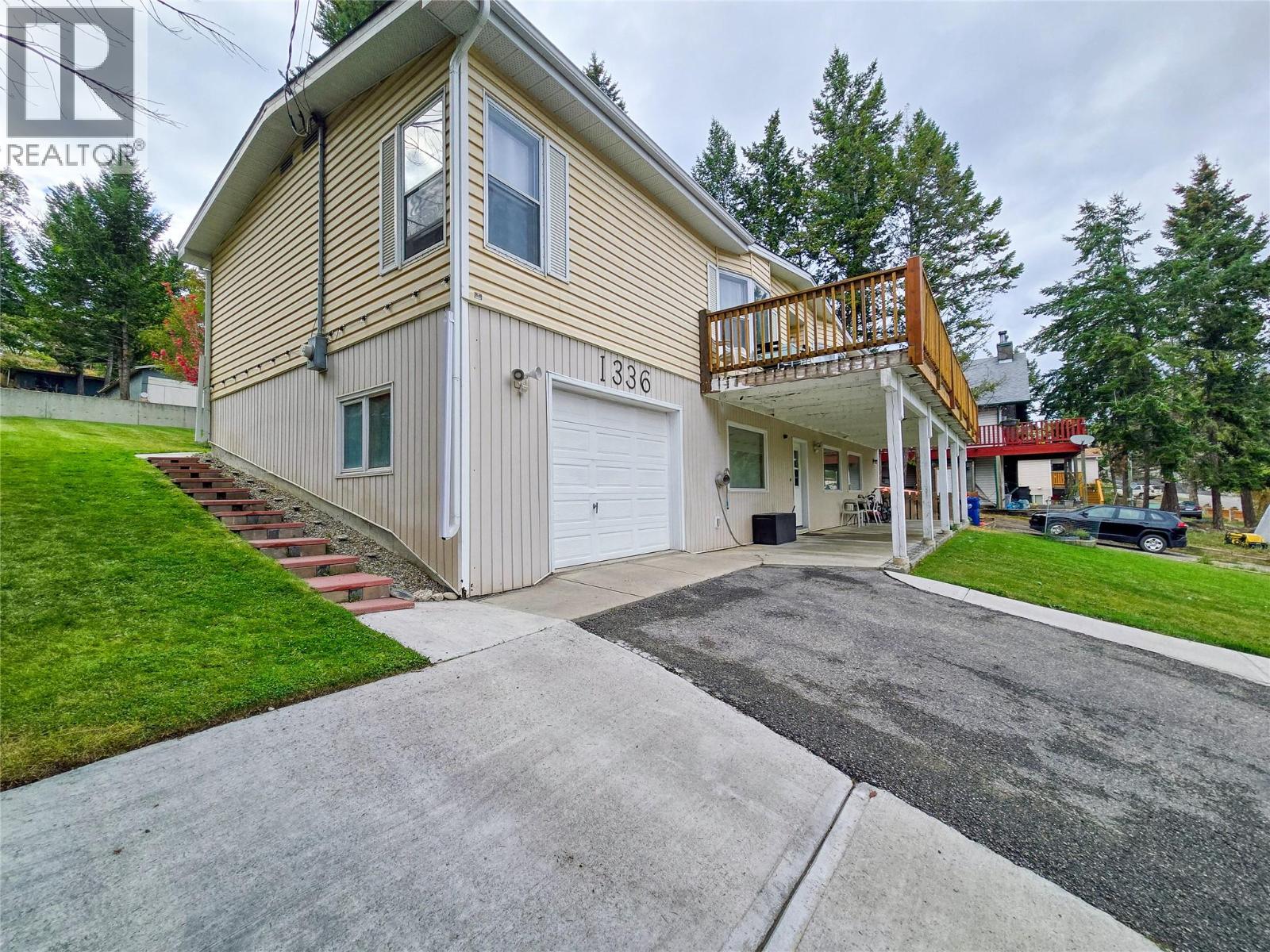1336 11th Avenue, Invermere, British Columbia  V0A 1K0 - Photo 10 - 10400219
