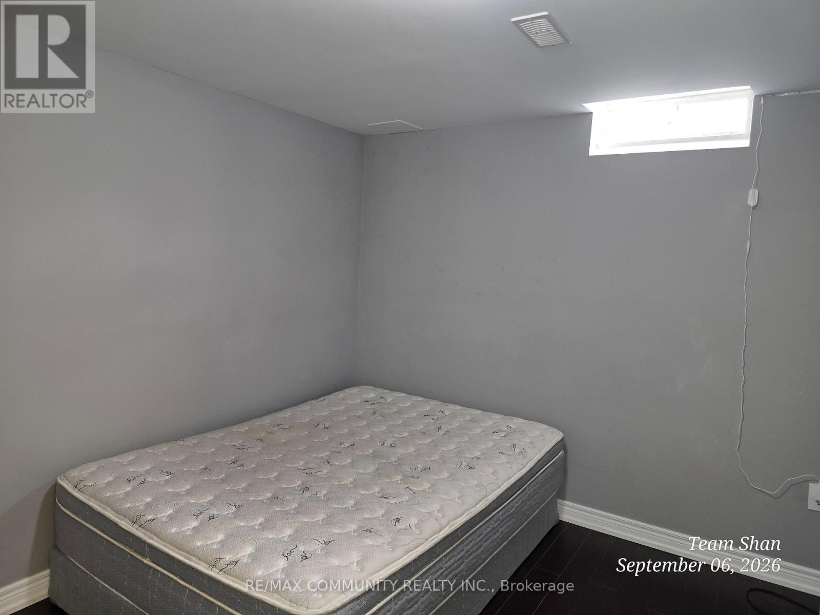 18 Bobcat Terrace, Toronto, Ontario  M1B 6G6 - Photo 7 - E13763840