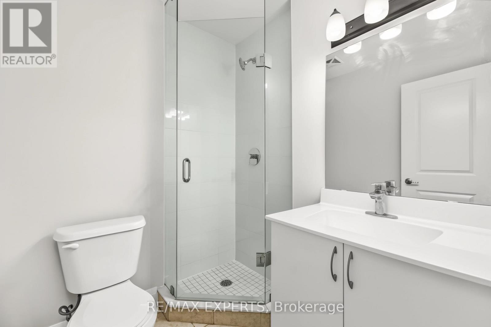 A803 - 5309 Highway 7 Road, Vaughan, Ontario  L4L 0J1 - Photo 25 - N13763848