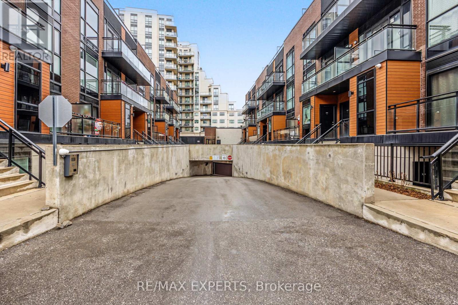 A803 - 5309 Highway 7 Road, Vaughan, Ontario  L4L 0J1 - Photo 31 - N13763848