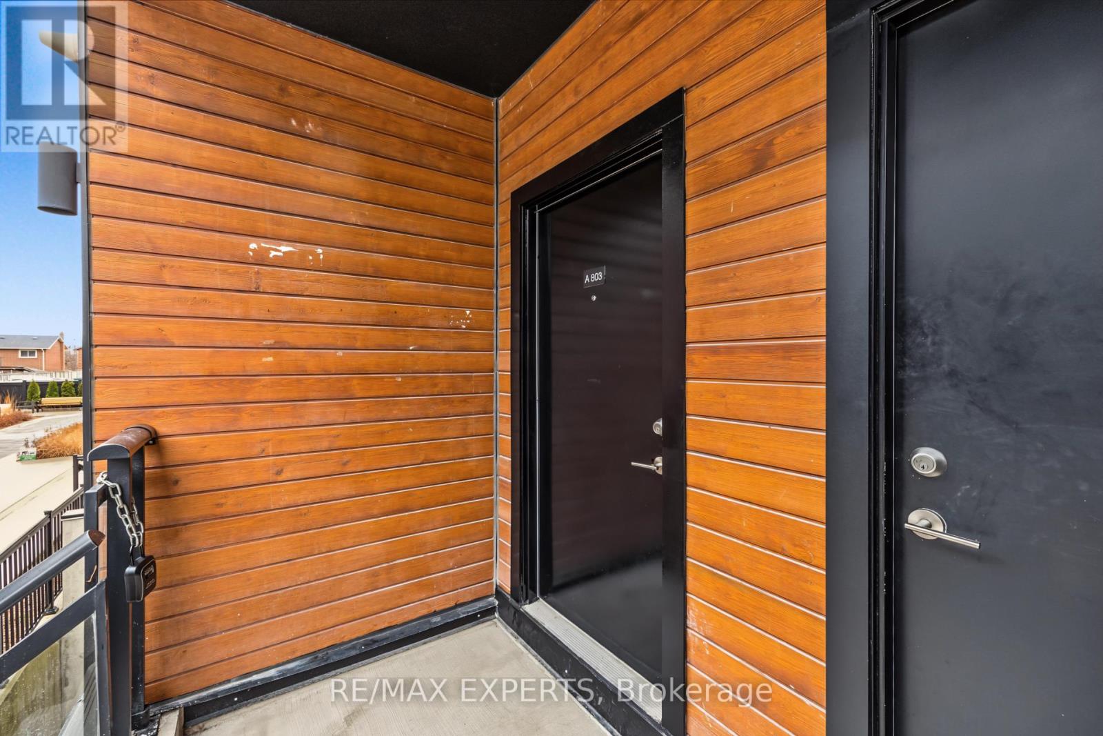 A803 - 5309 Highway 7 Road, Vaughan, Ontario  L4L 0J1 - Photo 4 - N13763848