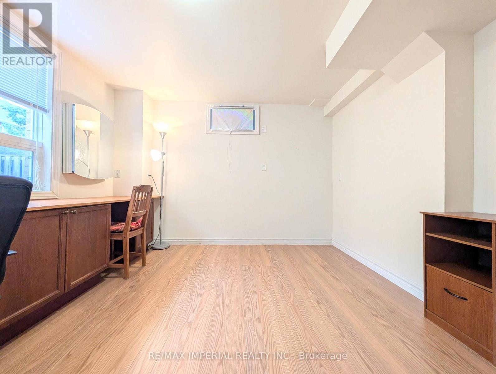 Bsmt - 234 Old Colony Road, Richmond Hill, Ontario  L4E 5B9 - Photo 8 - N13763864