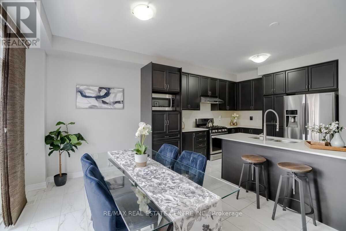 11 Ingleside Road, Brampton, Ontario  L6Y 0Z2 - Photo 11 - W13763880