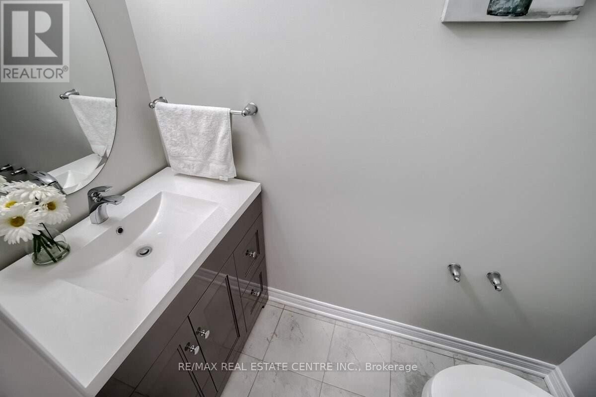 11 Ingleside Road, Brampton, Ontario  L6Y 0Z2 - Photo 13 - W13763880