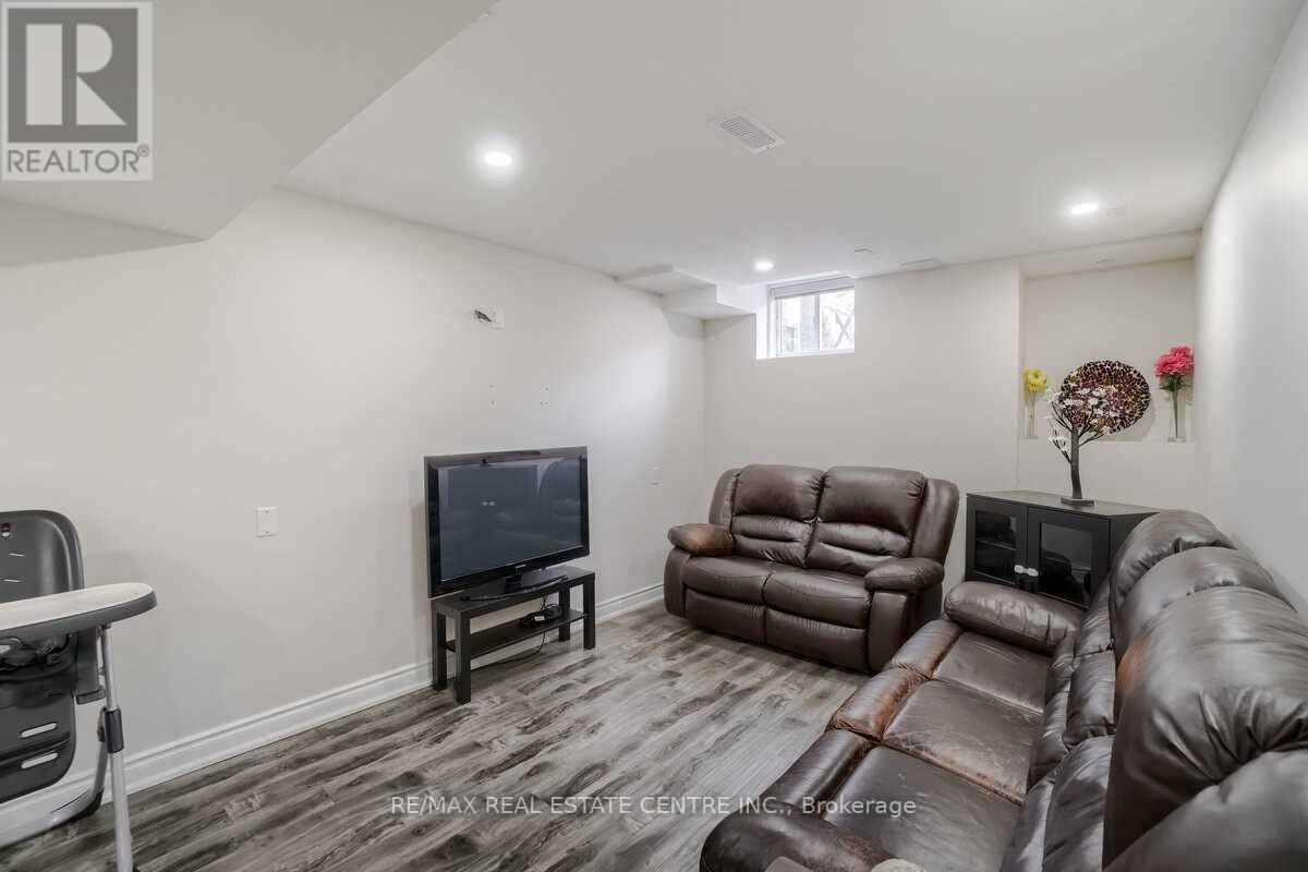 11 Ingleside Road, Brampton, Ontario  L6Y 0Z2 - Photo 33 - W13763880