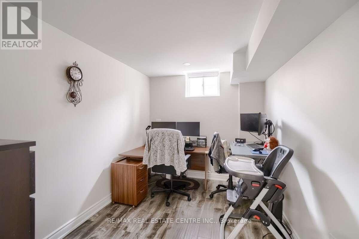 11 Ingleside Road, Brampton, Ontario  L6Y 0Z2 - Photo 35 - W13763880