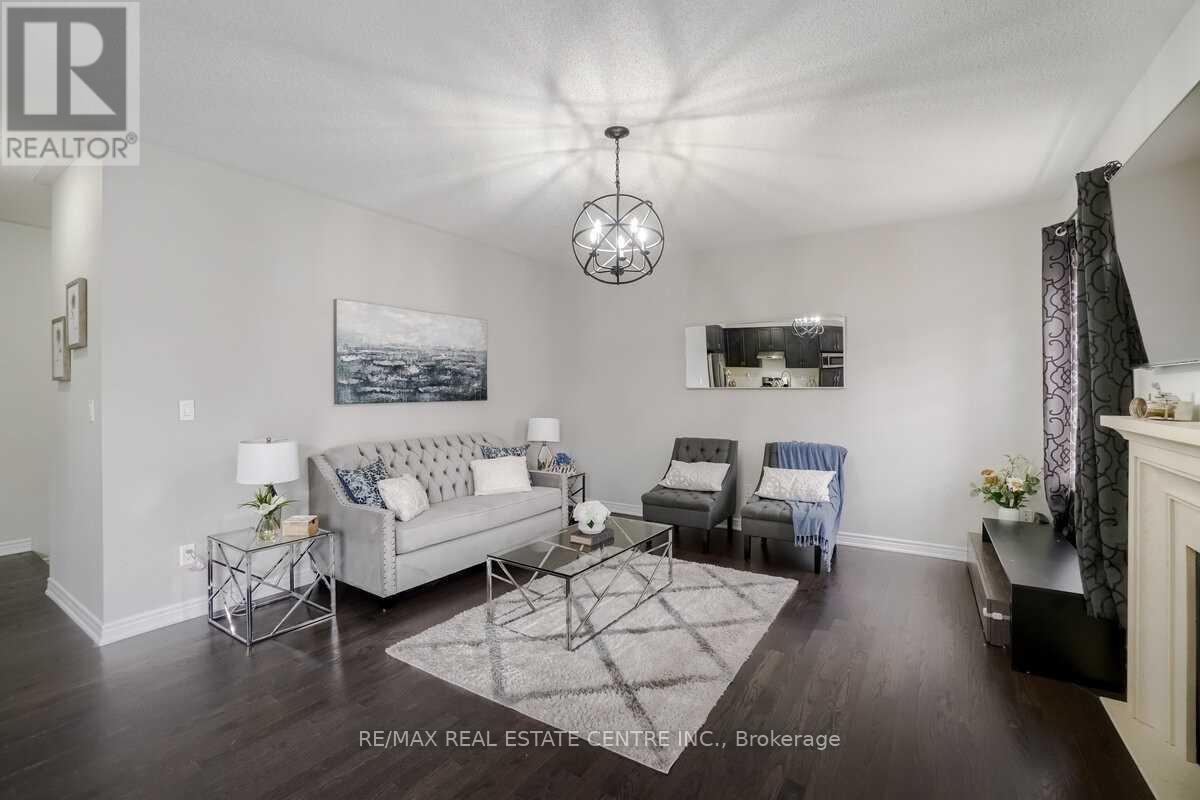 11 Ingleside Road, Brampton, Ontario  L6Y 0Z2 - Photo 6 - W13763880