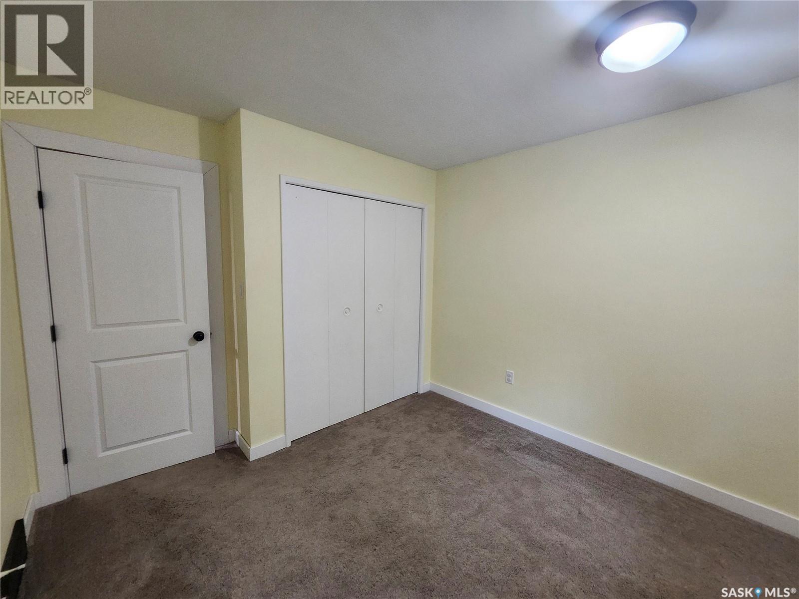306 3rd Avenue W, Leader, Saskatchewan  S0N 1H0 - Photo 15 - SK047747