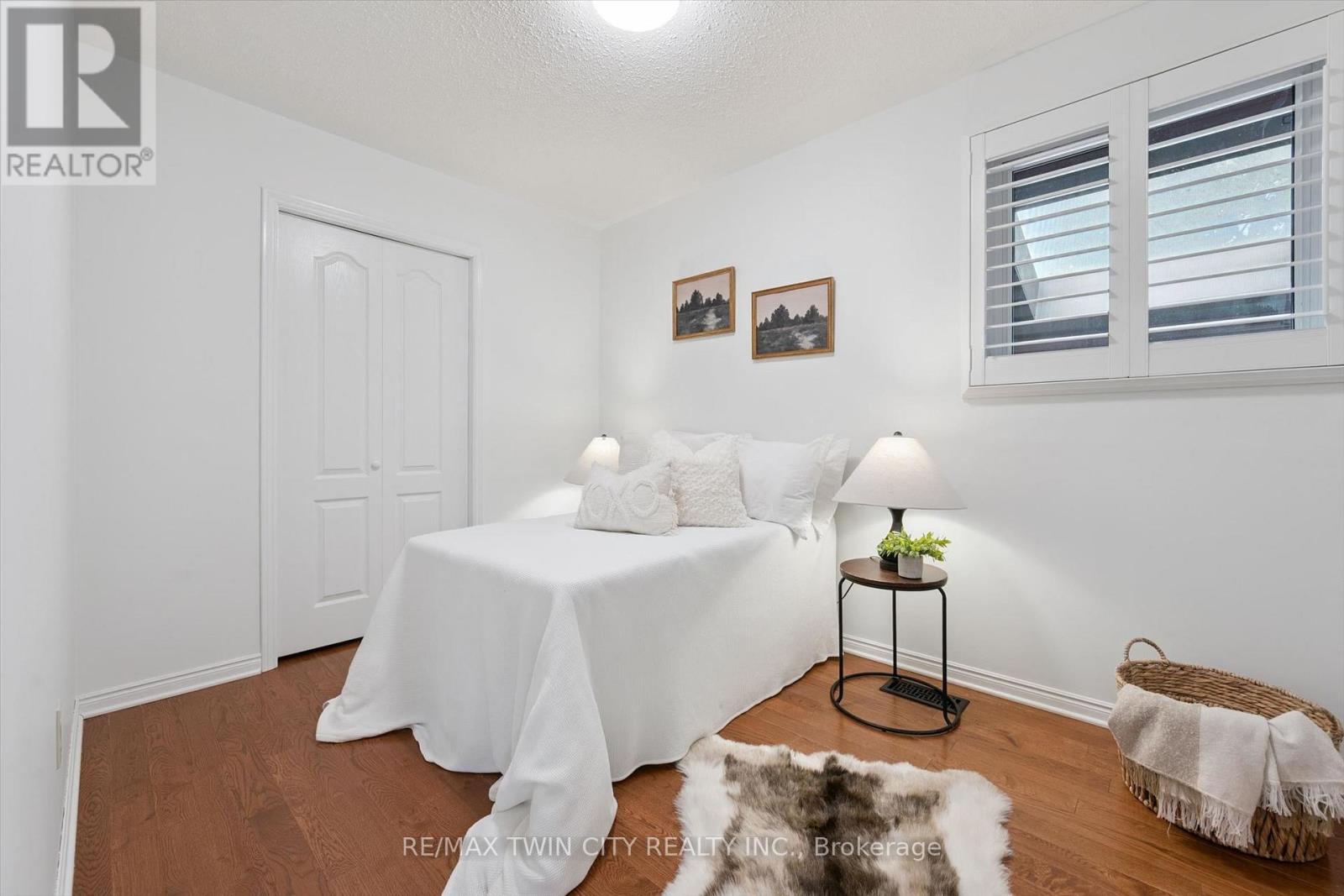33 Maccoll Place, Haldimand, Ontario  N3W 1K4 - Photo 13 - X13763868