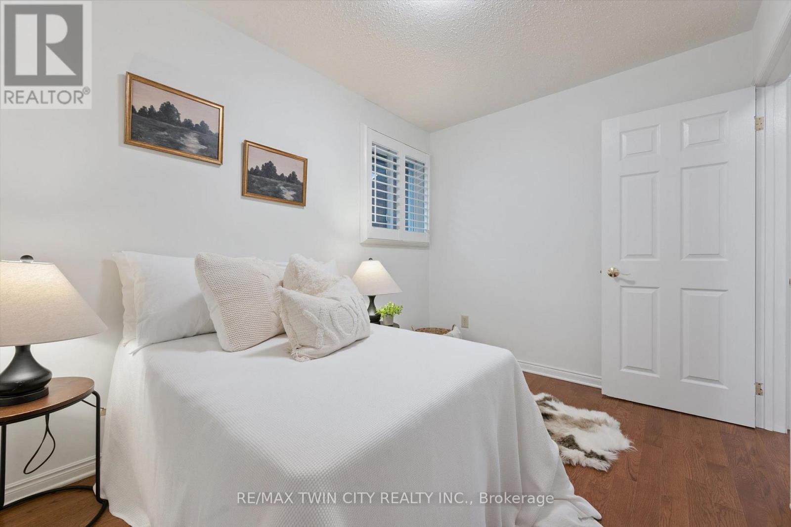 33 Maccoll Place, Haldimand, Ontario  N3W 1K4 - Photo 14 - X13763868