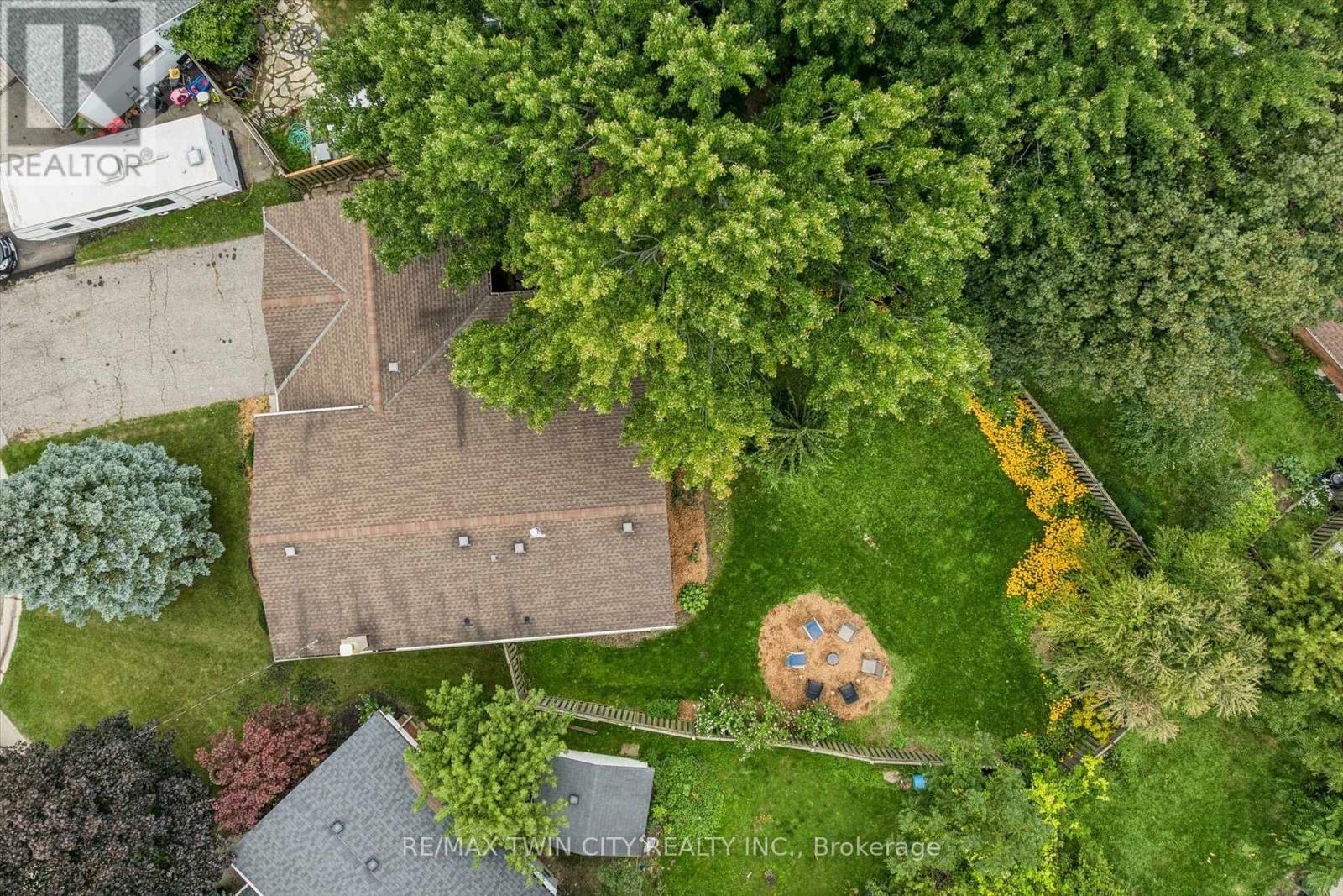 33 Maccoll Place, Haldimand, Ontario  N3W 1K4 - Photo 35 - X13763868
