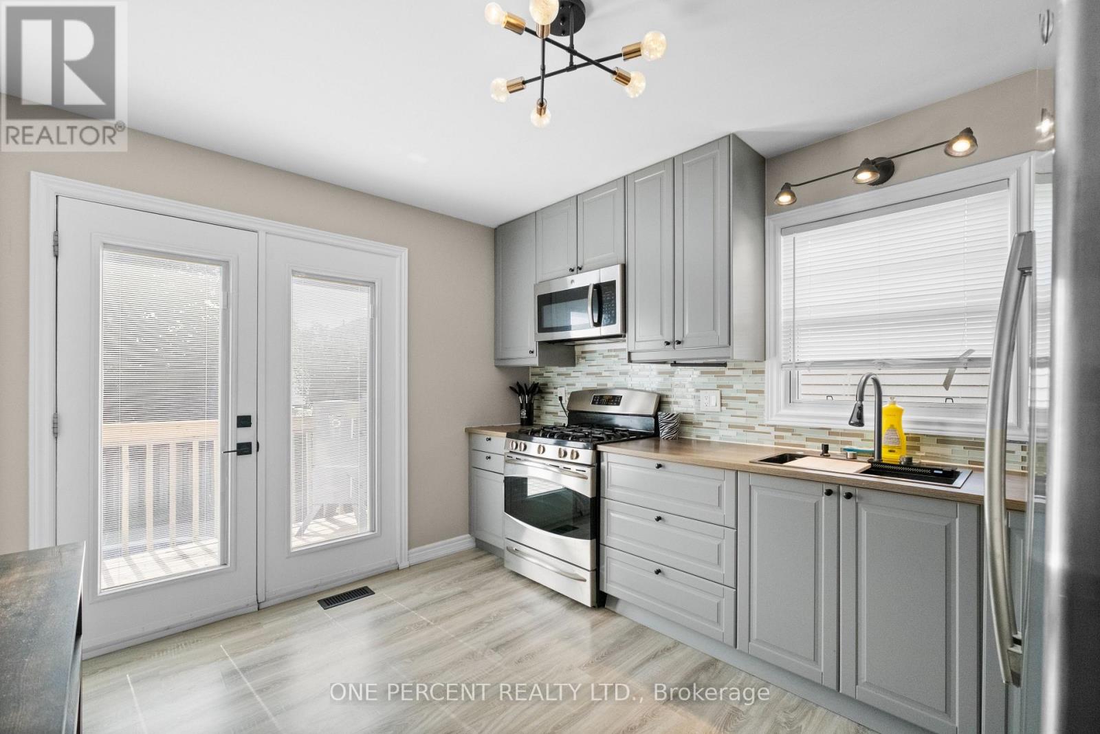 63 Donegal Drive, Brantford, Ontario  N3T 6L2 - Photo 7 - X13763886