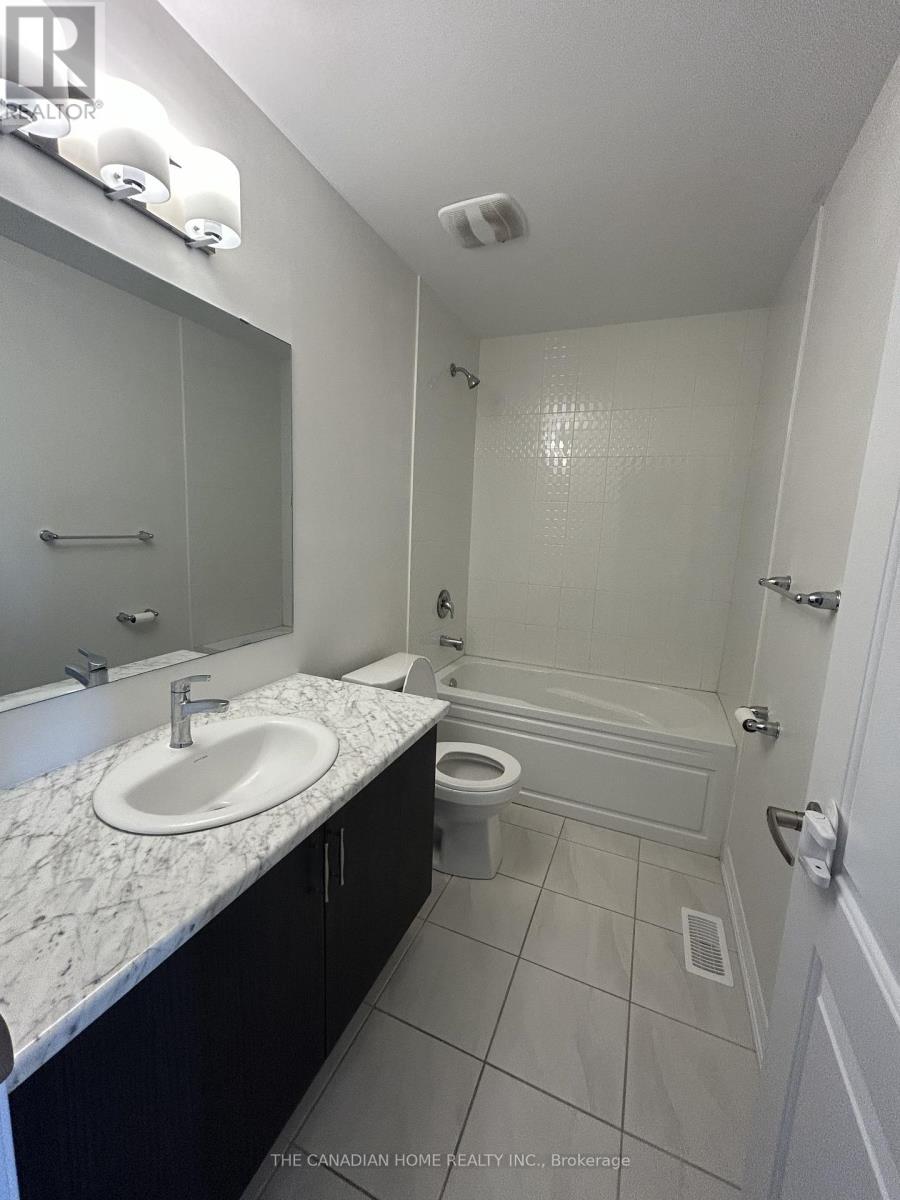 71 Milady Crescent, Barrie, Ontario  L9J 0X2 - Photo 34 - S13693926