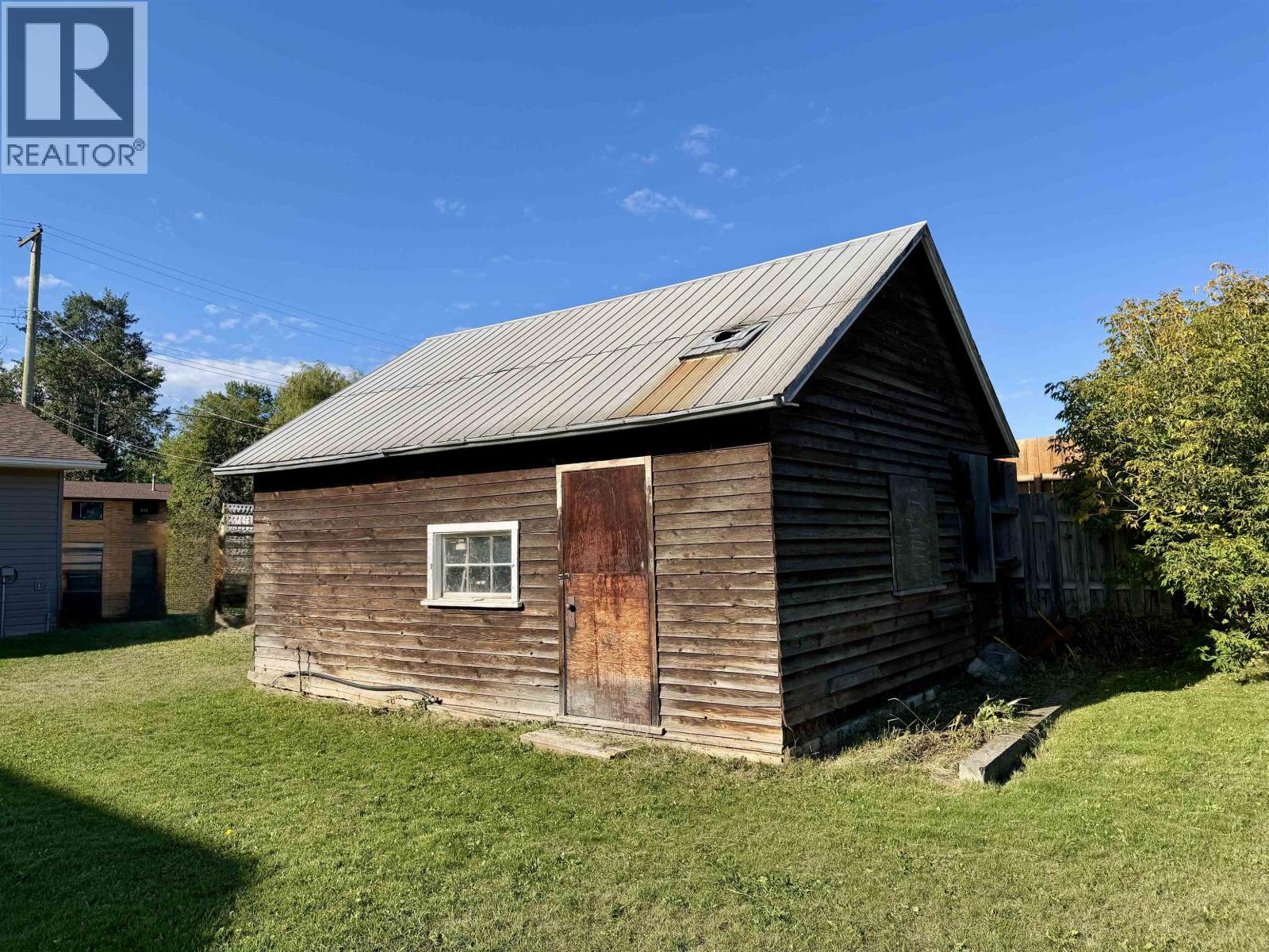 375 W Stewart Street, Vanderhoof, British Columbia  V0J 3A0 - Photo 5 - R3163574
