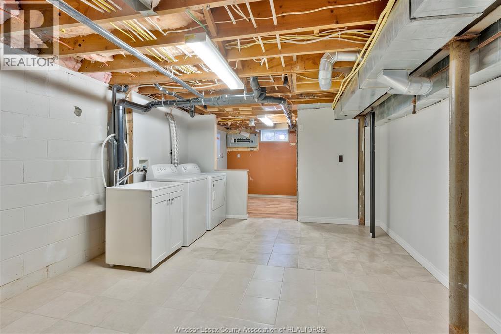 3633 Mckay Unit# Lower, Windsor, Ontario  N9E 2S3 - Photo 13 - 26022111