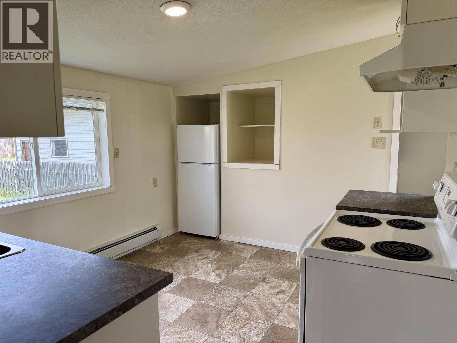375 W Stewart Street, Vanderhoof, British Columbia  V0J 3A0 - Photo 10 - R3163574