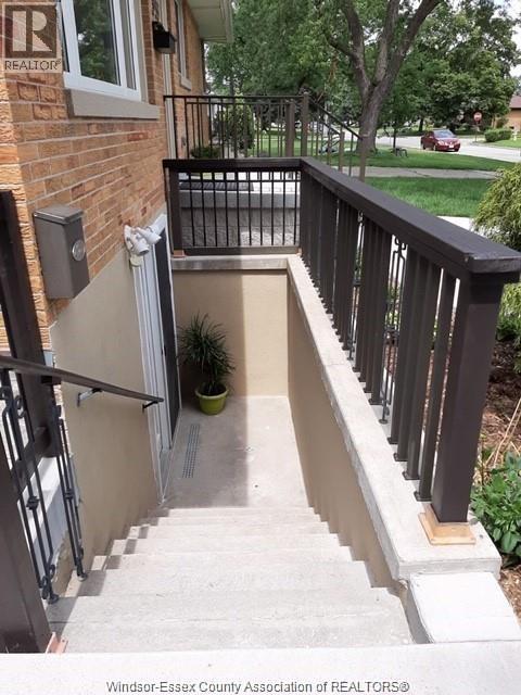 3633 Mckay Unit# Lower, Windsor, Ontario  N9E 2S3 - Photo 6 - 26022111
