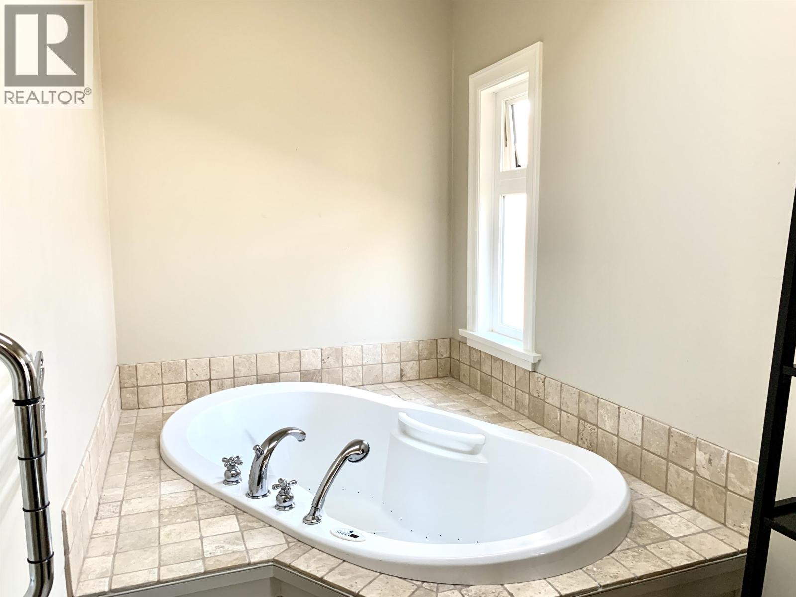 26xx W 34th Avenue, Vancouver, British Columbia  V6N 2J2 - Photo 12 - R3163709
