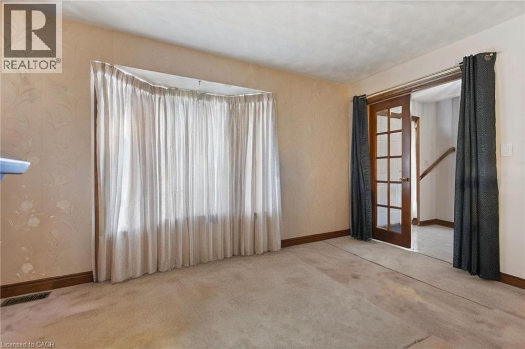 8 Beckett Drive, Brantford, Ontario  N3T 6E5 - Photo 6 - 40861866