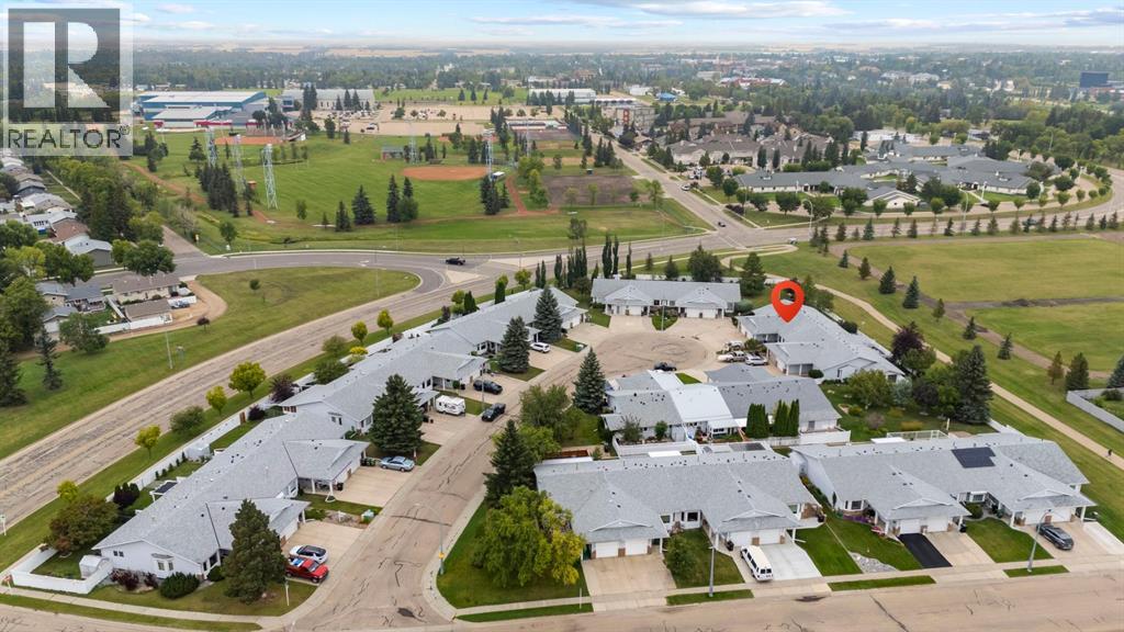 3936 56a Street Close, Camrose, Alberta  T4V 4L1 - Photo 2 - A2311584