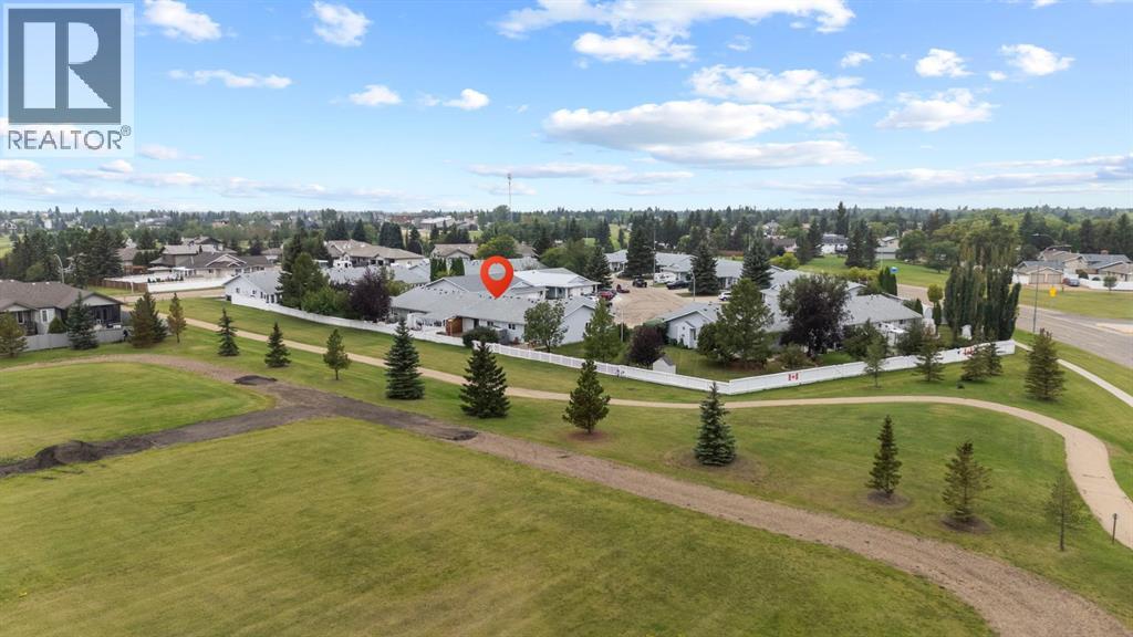 3936 56a Street Close, Camrose, Alberta  T4V 4L1 - Photo 4 - A2311584