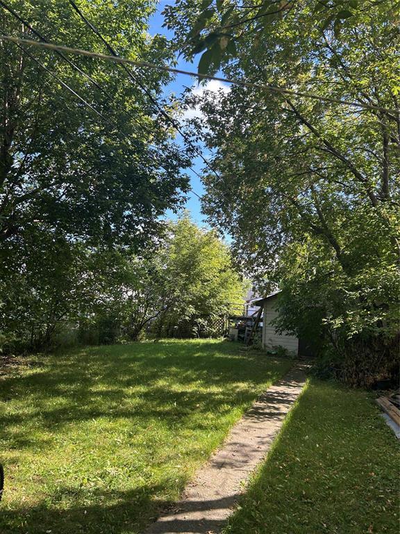 126 Bristol Avenue, Winnipeg, Manitoba  R2H 2R4 - Photo 5 - 202622424
