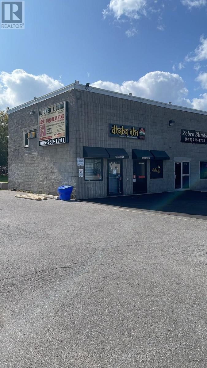 8 MIDTOWN DRIVE, Oshawa, Ontario