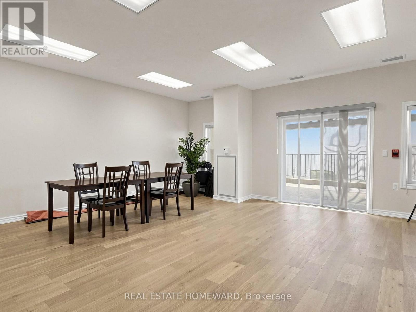 309 - 15450 Yonge Street, Aurora, Ontario  L4G 0K1 - Photo 22 - N13763932
