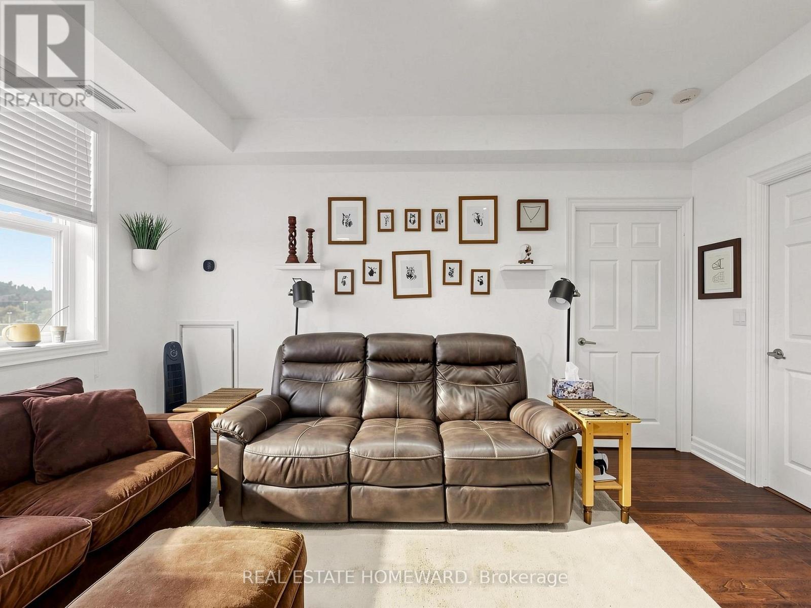 309 - 15450 Yonge Street, Aurora, Ontario  L4G 0K1 - Photo 4 - N13763932