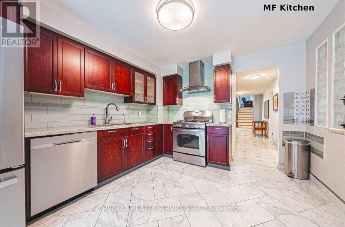 4322 Waterford Crescent, Mississauga, Ontario  L5R 2B3 - Photo 14 - W13763912