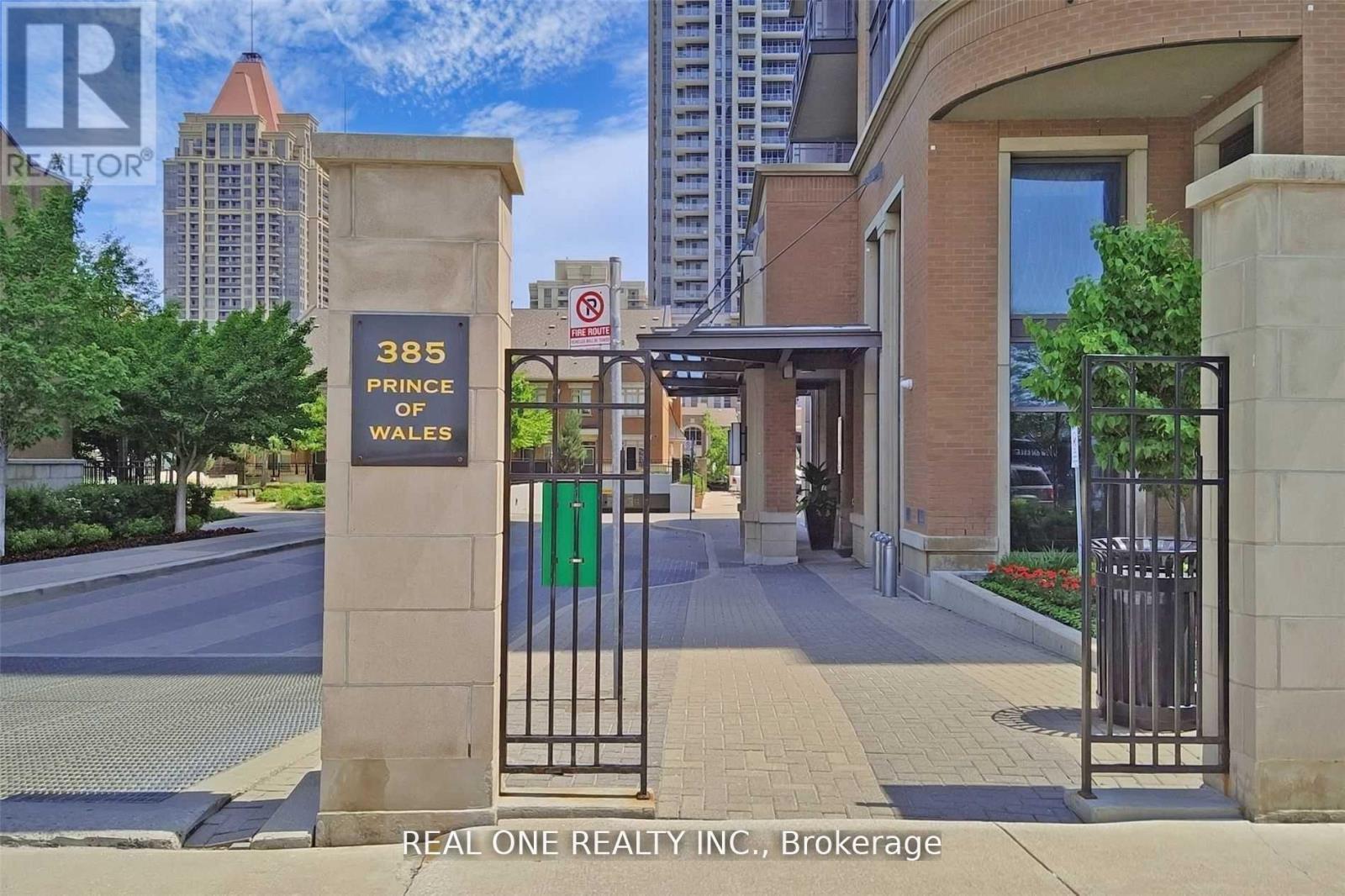 1311 - 385 Prince Of Wales Drive, Mississauga, Ontario  L5B 0C6 - Photo 2 - W13763928