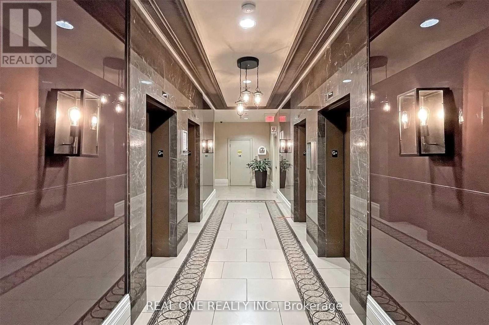 1311 - 385 Prince Of Wales Drive, Mississauga, Ontario  L5B 0C6 - Photo 4 - W13763928