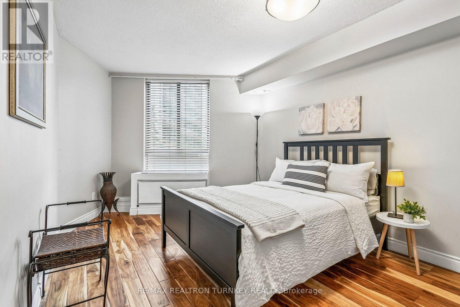 A12 - 296 Mill Road, Toronto, Ontario  M9C 4X8 - Photo 15 - W13715646