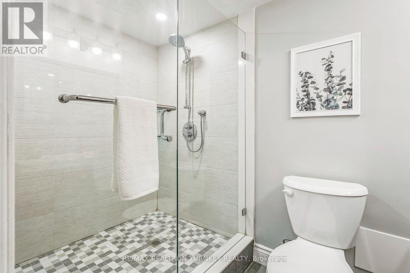 A12 - 296 Mill Road, Toronto, Ontario  M9C 4X8 - Photo 18 - W13715646